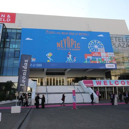 Cannes Conseil Immo - Appartement moderne à 250 m du Palais des festivals et des Plages Exterior foto
