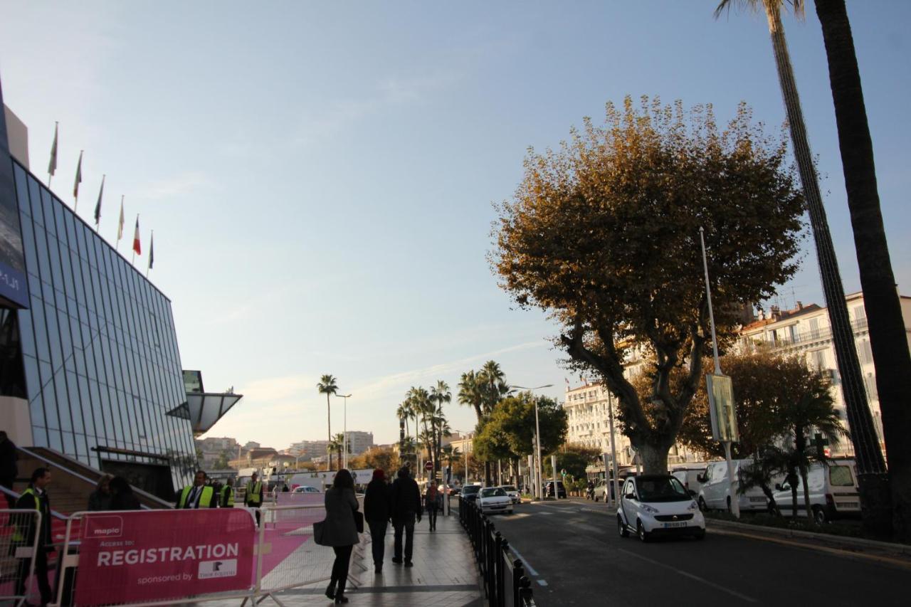 Cannes Conseil Immo - Appartement moderne à 250 m du Palais des festivals et des Plages Exterior foto